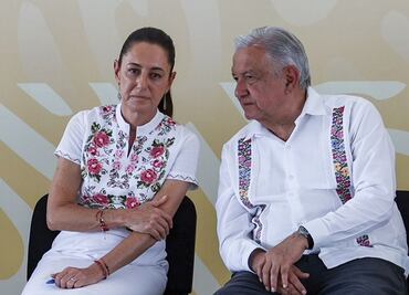 Sheinbaum y AMLO, en el mismo avión