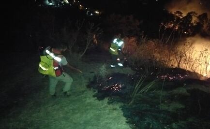 Sofocan incendio en Cerro de Jicalán en Uruapan, Michoacán