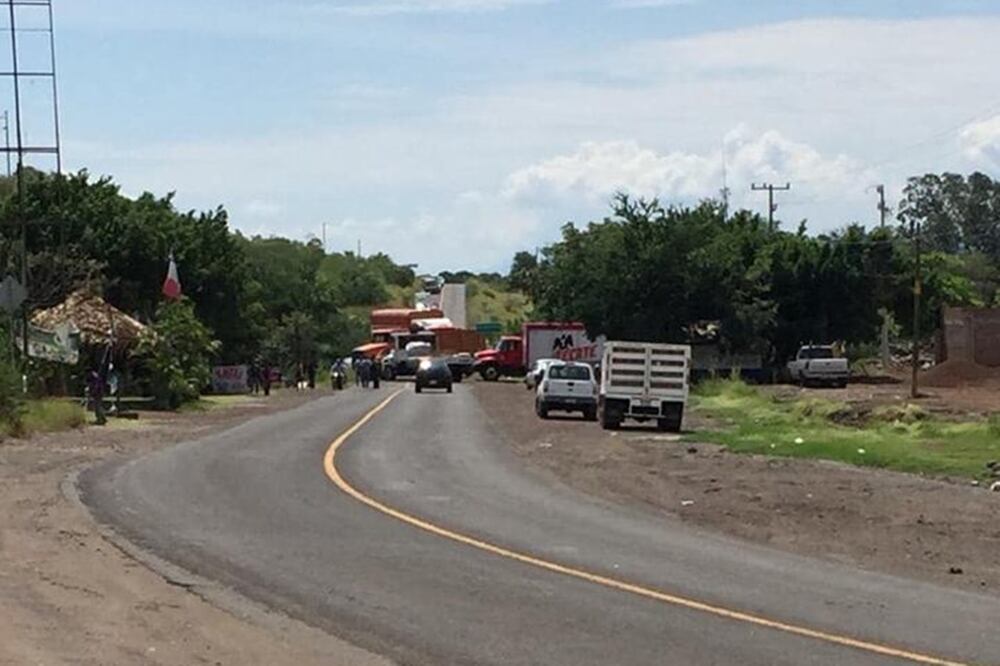 Los manifestantes, presuntamente siguieron órdenes de un grupo criminal. Foto: Especial