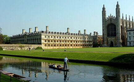 Cambridge buscará "descolonizar" su plan de estudios