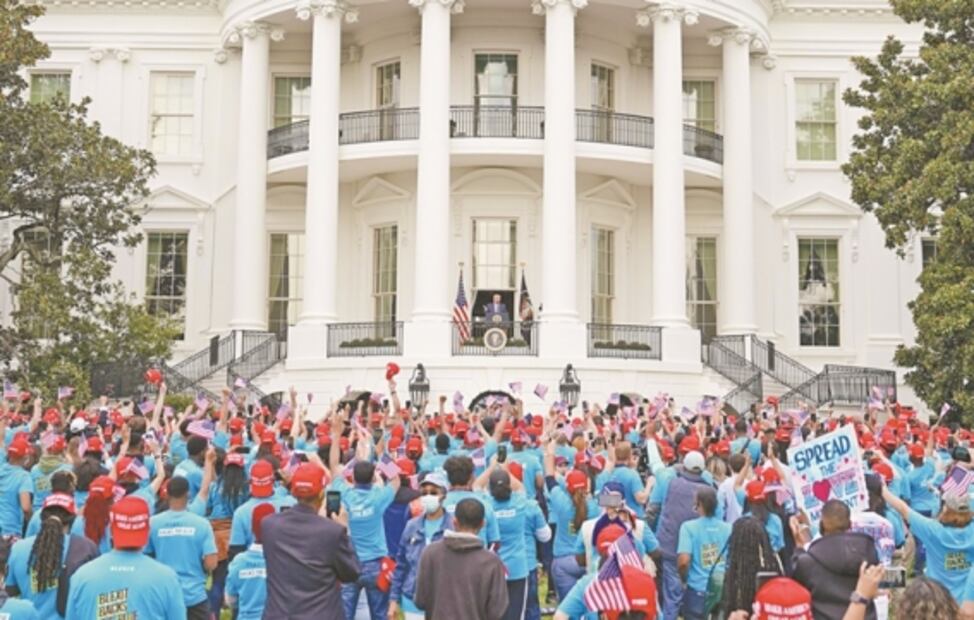 Trump hace primera aparición pública desde su contagio