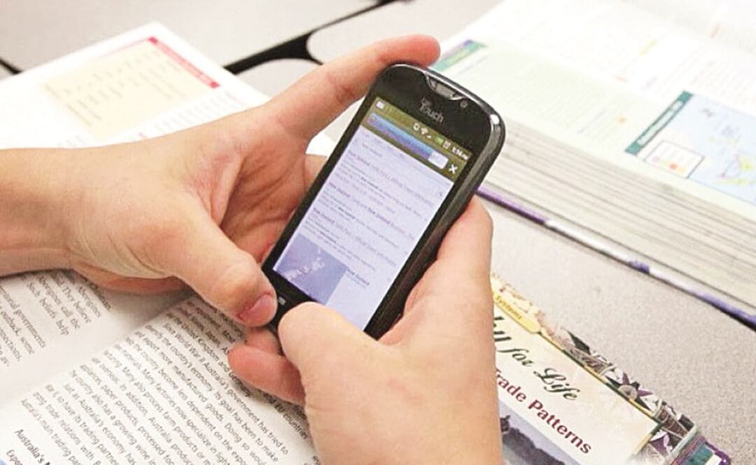 Con ayuda de la plataforma Vuforia les fue posible crear objetos en realidad aumentada para computadora y sistema Android para dispositivos móviles. Foto: Archivo EL UNIVERSAL