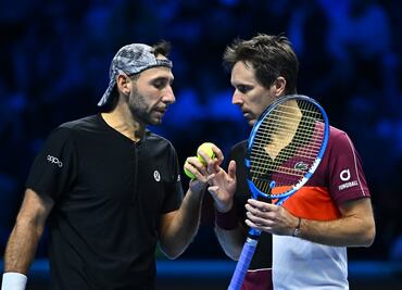 El mexicano Santiago González fue eliminado en las semifinales de las ATP Finals 2023 junto a Edouard Roger-Vasselin