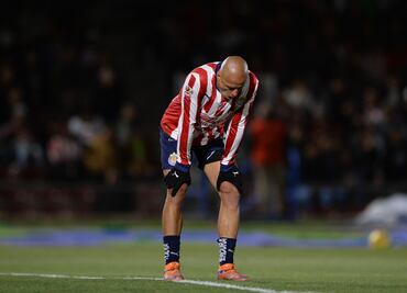 Javier ‘Chicharito’ Hernández es baja para el duelo contra Mazatlán; Chivas explica los detalles de la decisión