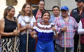 Clara Brugada encabeza limpieza en calles del Centro Histórico; CNTE se repliega un poco