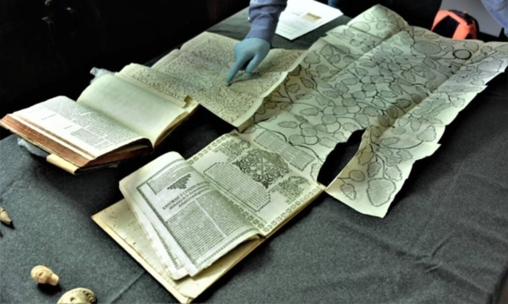 México celebra el regreso al país de una veintena de bienes precolombinos