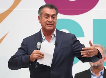 "El Bronco" acepta reto de estudiantes de la Ibero; "díganme el día"