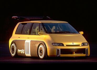 La curiosa historia de la minivan más rápida del mundo