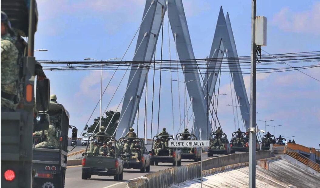 300 elementos de la Secretaría de la Defensa Nacional arribaron a Villahermosa, quienes se sumarán a las tareas del “Operativo Olmeca”. Foto: Luma López/EL UNIVERSAL