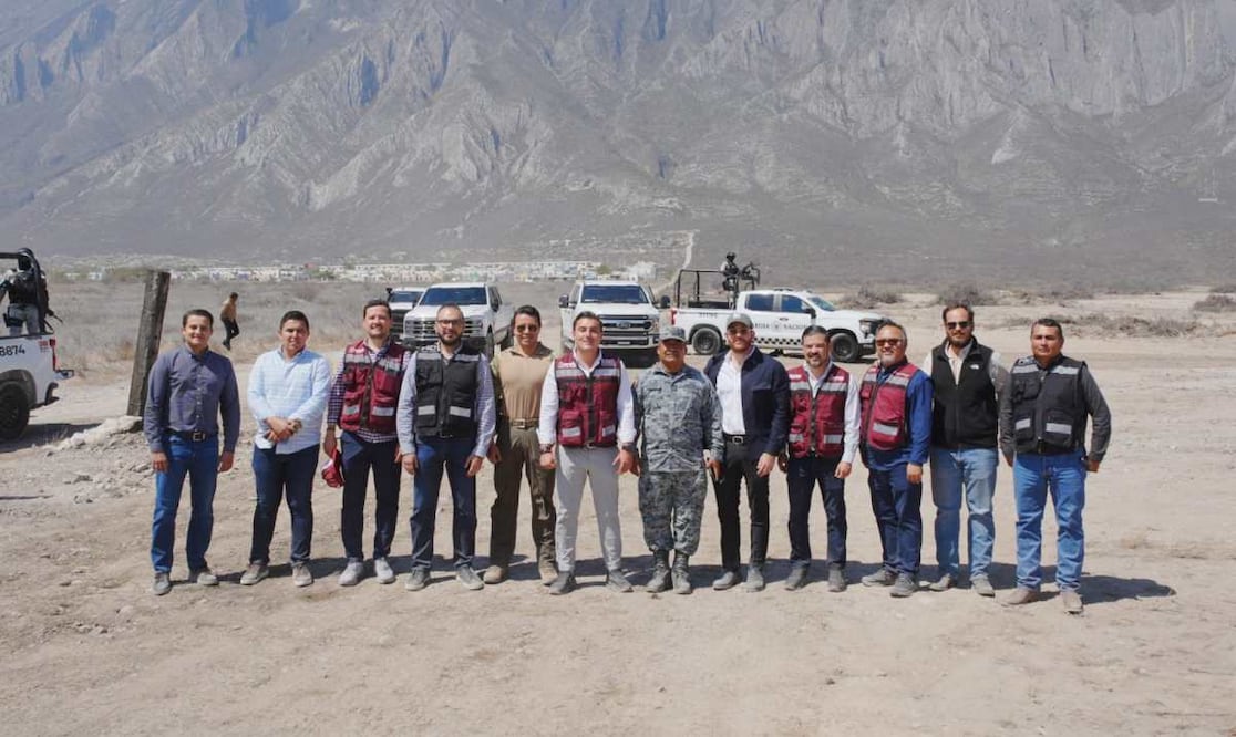 El alcalde de García, Manuel Guerra Cavazos impulsó la donación de un terreno para construir un cuartel de la Guardia Nacional. Foto: Especial