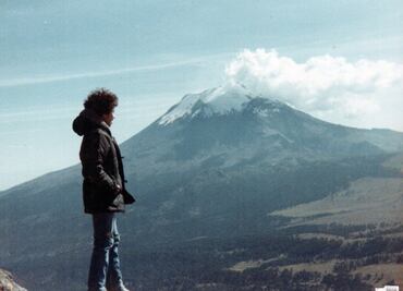 Teresita, la primera en dormir dentro del cráter del Popocatépetl