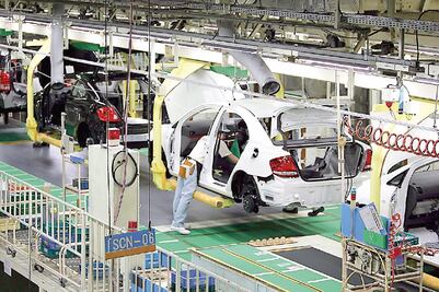 Falla técnica paraliza la producción de Toyota en Japón