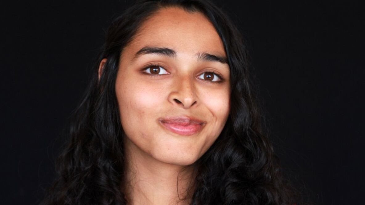 Josslyn Glenn tiene 21 años y dice que empezó a tomar conciencia sobre su identidad social tras la elección del presidente Trump (Foto: Angelica Casas/BBC)