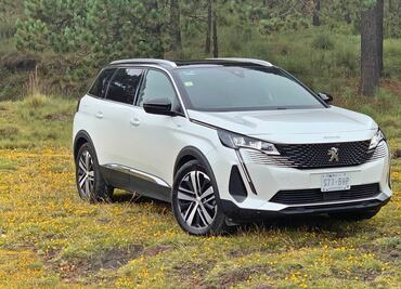 A prueba: Peugeot 5008 GT 2022, soberbia en todos los sentidos