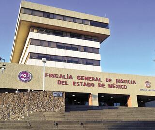 Liberan al joven que mató a su padre, quien lo violó