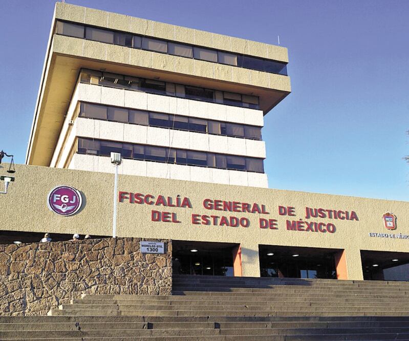 Ángel Israel acudió ante el Ministerio Público para entregarse por asesinar a su padre de 47 años, por lo que no se configuró la detención en flagrancia. Foto: ESPECIAL