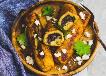 Receta: molotes de plátano macho y frijol