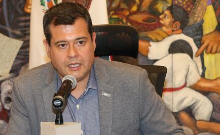 Amieva visita a víctimas de choque en carretera de Topilejo-Xochimilco