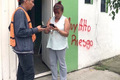 La ayuda no llega a "la calle del olvido"