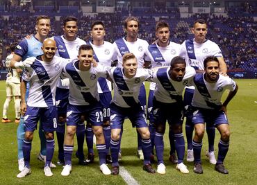 A falta de ropa, el Puebla recicla y parcha prendas