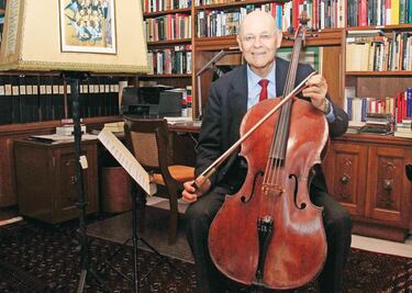 Carlos Prieto y Yo-Yo Ma "cantan a la música"