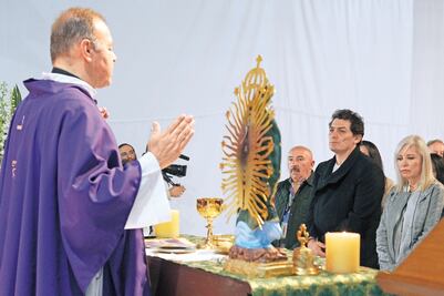 Lloran en memoria de Joan Sebastian