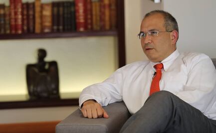 Giran orden de aprehensión contra Carlos Treviño, otro exdirector de Pemex