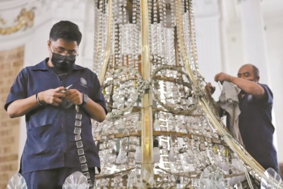 Candil centenario de Donceles: la luz antigua de la sede del Congreso CDMX