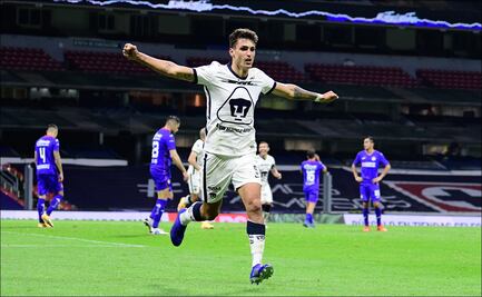 Pumas viene de atrás y con doblete de Dinenno vence a Cruz Azul