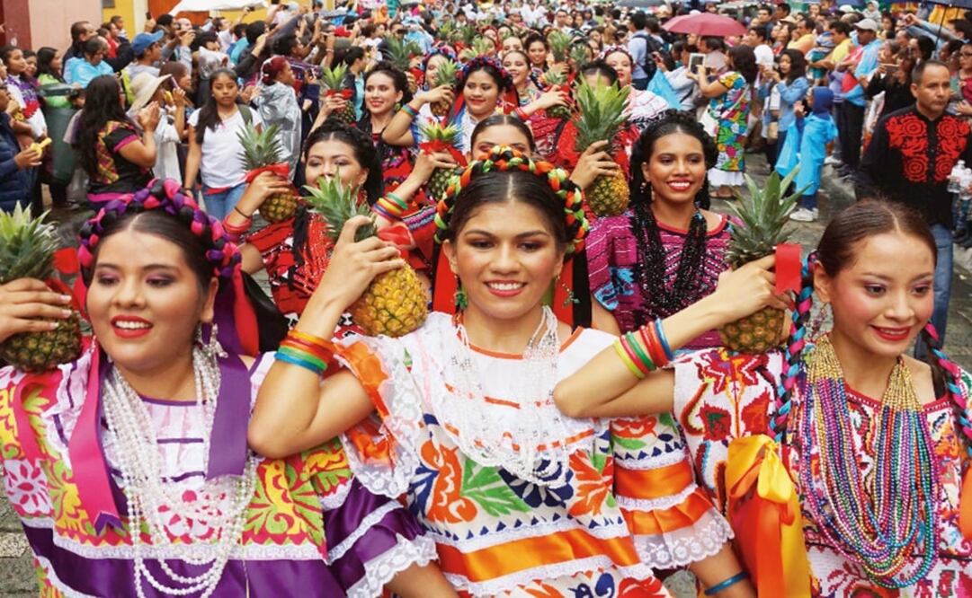 The Guelaguetza is Oaxaca's month-long party - Photo: Edwin Hernández/EL UNIVERSAL