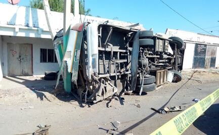 Accidente carretero en Querétaro deja 3 muertos y 18 heridos