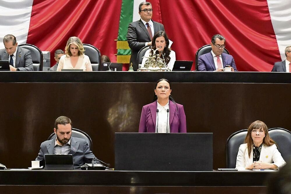 Ariadna Montiel, titular de Bienestar, dijo que de 2019 a la fecha la inversión social acumulada supera los 4.5 billones de pesos. Cuestionó que los gobiernos anteriores dejaran más de 50 millones de personas en pobreza. Foto Especial