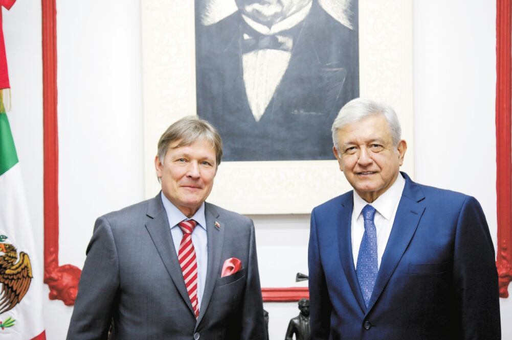 AMLO mete jonrón para salvar a los Olmecas