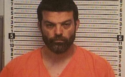 Participante de reality es acusado de violar a menor