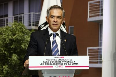 Anuncian construcción de 703 viviendas en Santa Martha Acatitla