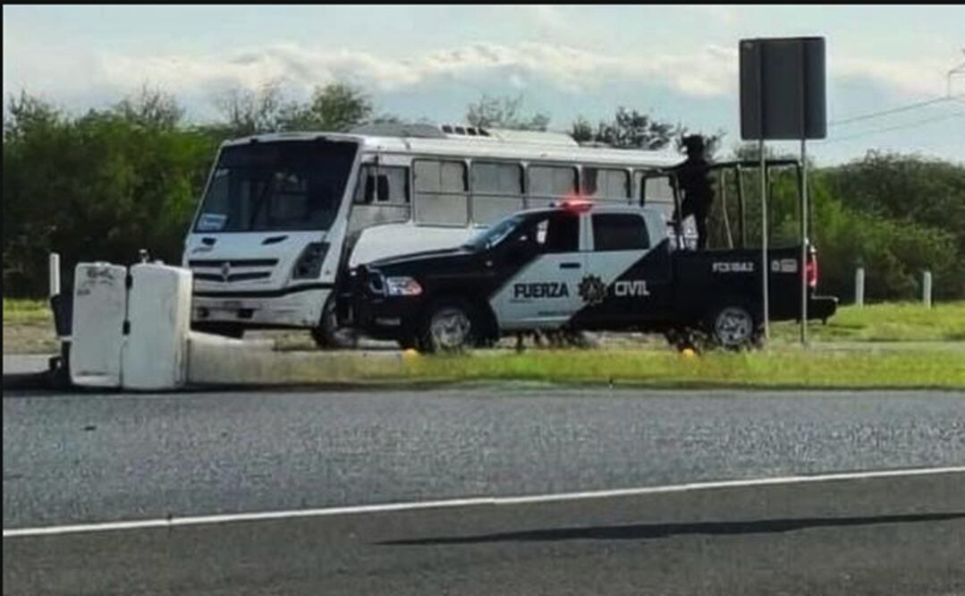 Dejan cuerpos mutilados dentro de hieleras a la altura del kilómetro 35 de la Autopista a Reynosa, el 12 de septiembre de 2025. Foto: especial