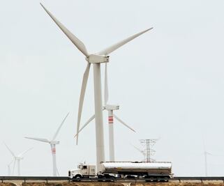 Corte frena política energética de Nahle