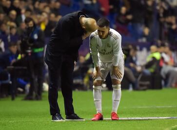 Hazard volvió a lesionarse, se perdería todo el torneo