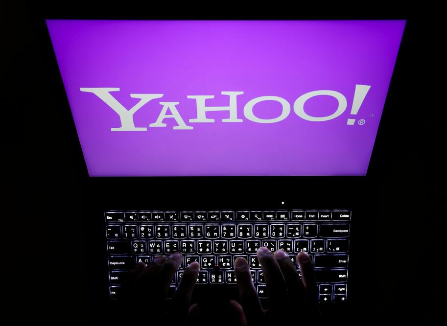 Fallas de seguridad le pasan factura a Yahoo