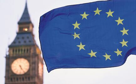 British Queen grants Brexit her royal assent