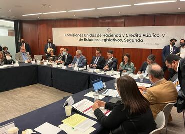 Avanzan en comisiones del Senado Ley de Ingresos y Ley Federal de Derechos; pasan al pleno