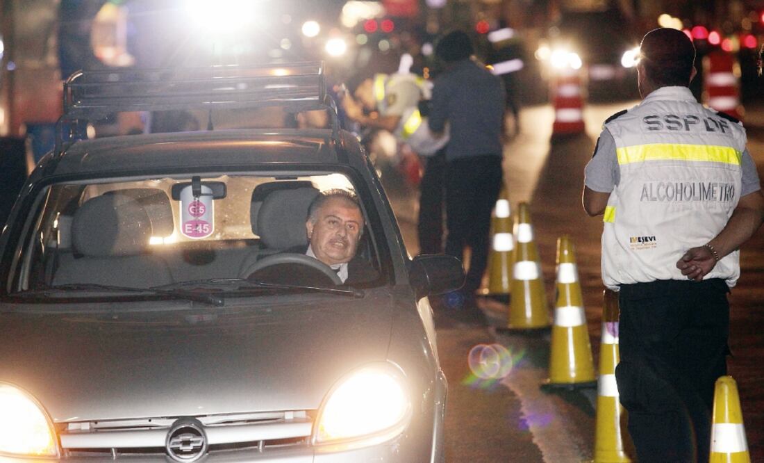 En el marco del 12 aniversario del programa Conduce Sin Alcohol, la SSPDF reportó que se han efectuado cinco mil 736 jornadas de revisión de vehículos particulares y de transporte público (ARCHIVO EL UNIVERSAL)