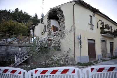 Protección Civil asiste a 15 mil tras terremoto en Italia