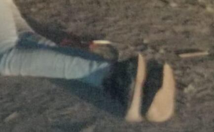 Asesinan de un tiro a jovencita sobre la carretera en Edomex