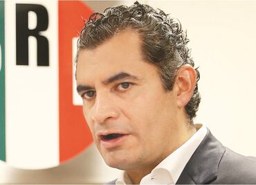 Ochoa Reza responsabiliza a Sandoval si algo le pasa a él o a su familia