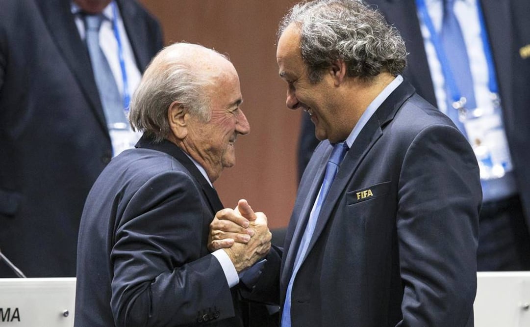 Comisión ética de la FIFA investiga a Blatter y Platini 