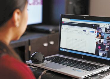 Exige PAN detener obras faraónicas y entregar laptops