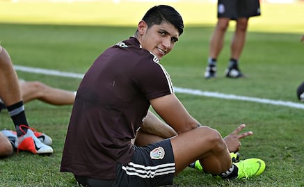 Alan Pulido se acerca al Cruz Azul; ignoraría a las Chivas