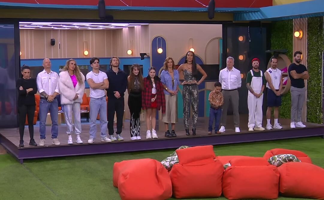 Ya solo quedan 10 de los 15 participantes. Foto: Captura de pantalla.