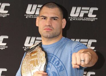 Caín disminuye las horas de sparring